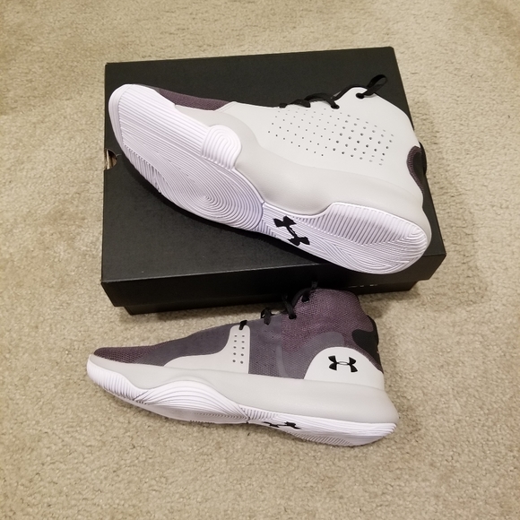 Under Armour Anomaly Men Basketball Shoe size 10 - Picture 3 of 6